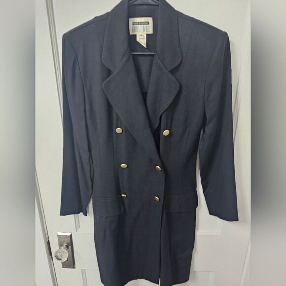 Vintage suit blazer dress, sz 4 with gold buttons and chain in back. - Picture 4 of 4